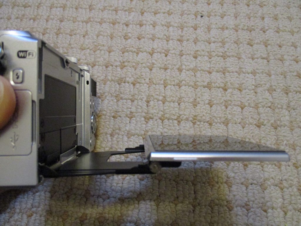 Nikon 1 J5　チルト式液晶