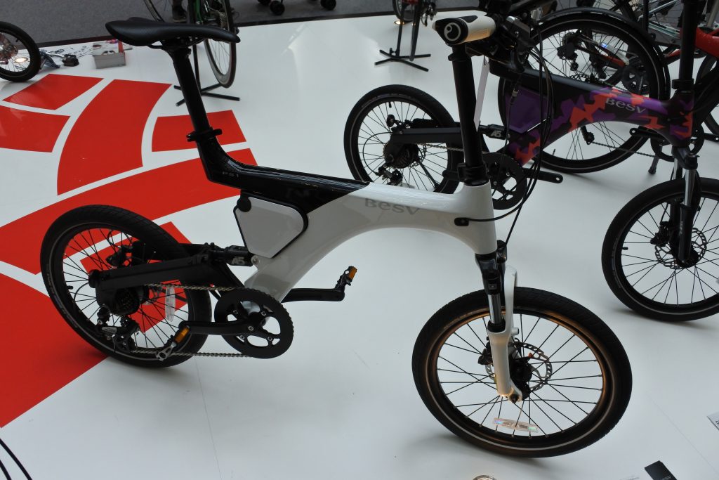 プレミアム電動アシスト自転車BESV PS-1