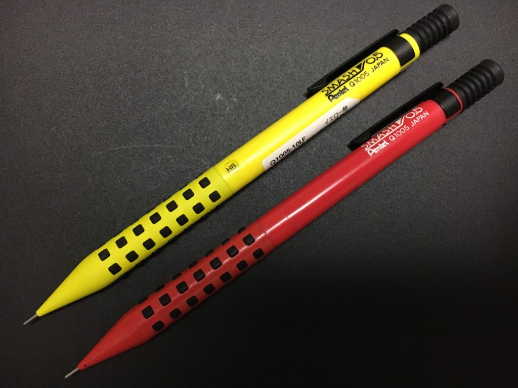ぺんてるスマッシュロフト限定カラー軸イエローとレッド