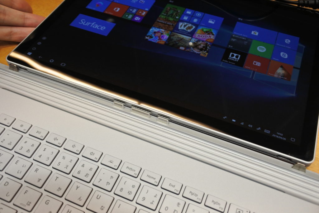 Surface Book 2 15インチモデル