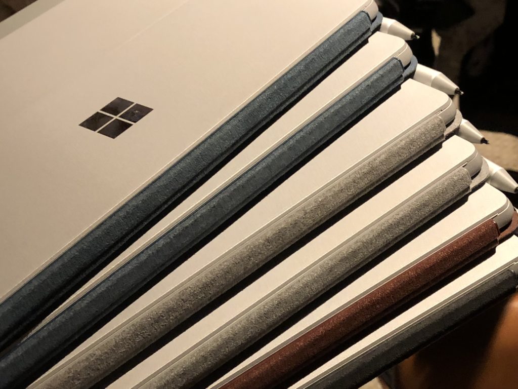 Surface Go Signature Type Coverキーボード