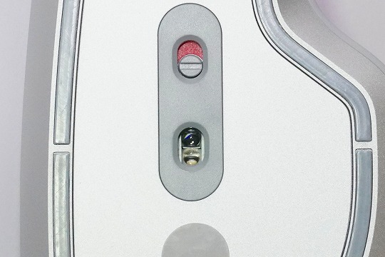 【実機レビュー】HP 930クリエイターワイヤレスマウスの口コミ評価＆質問まとめ　光学センサー