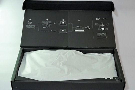 【実機レビュー】ロジクールERGO K860ワイヤレススプリットキーボードの口コミ評価&質問まとめ 開封の儀