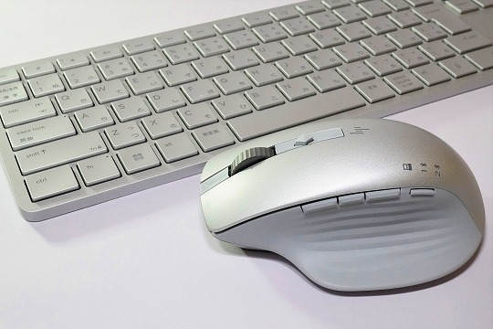 【実機レビュー】HP 930クリエイターワイヤレスマウスの口コミ評価＆質問まとめ　使用中のシチュエーション