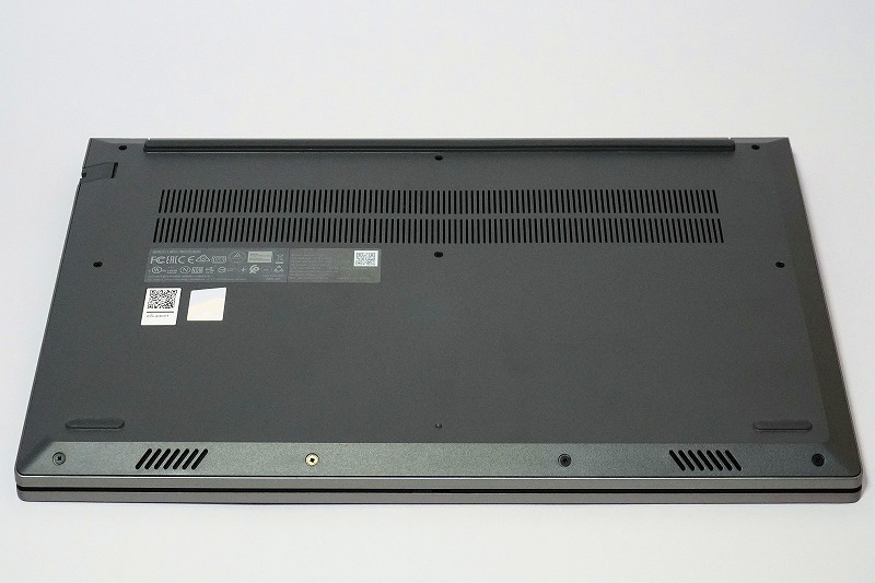 【実機レビュー】レノボノートパソコンThinkBook 15 Gen 3((AMD)の口コミ評価＆評判まとめ 本体裏側
